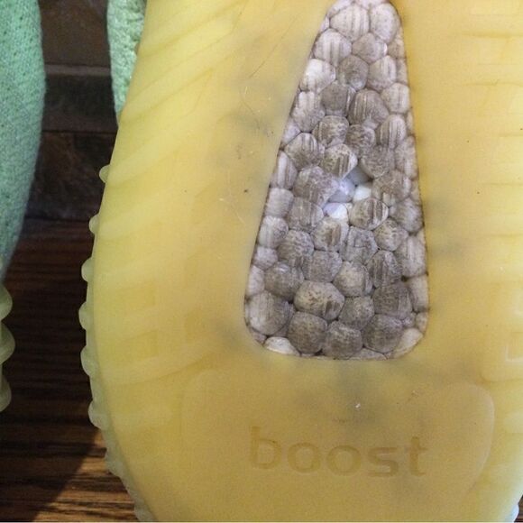 ADIDAS Yeezy Boost 350 V2 Glow Sneakers - Picture 10 of 10